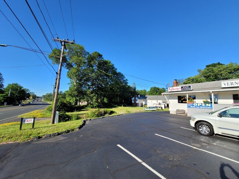 158 Talcottville, Vernon, CT à vendre - Photo du bâtiment - Image 3 de 9