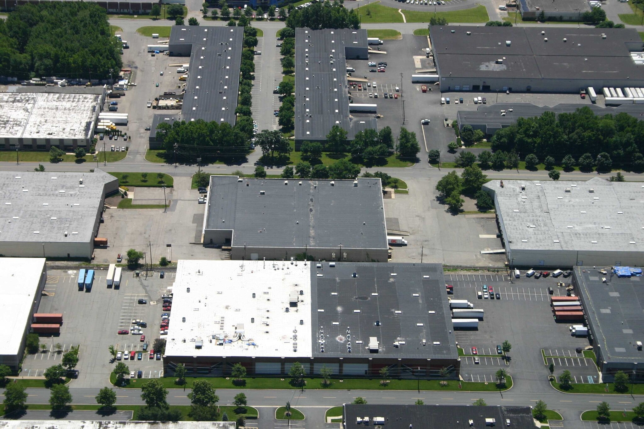 90 Newfield Ave, Edison, NJ for lease Aerial- Image 1 of 2