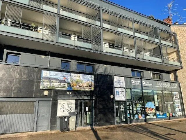 Bureau dans Dijon à louer - Photo du bâtiment - Image 3 de 3