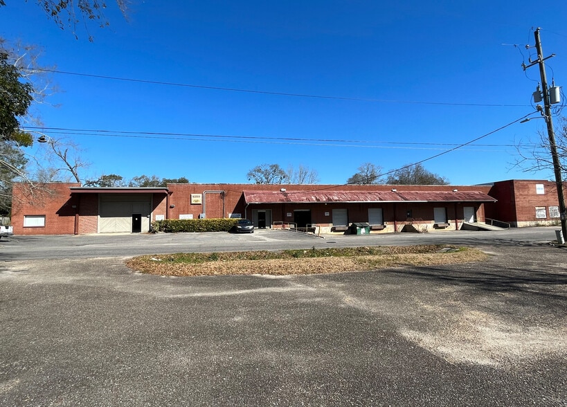 2694 Government Blvd, Mobile, AL for lease - Building Photo - Image 2 of 3