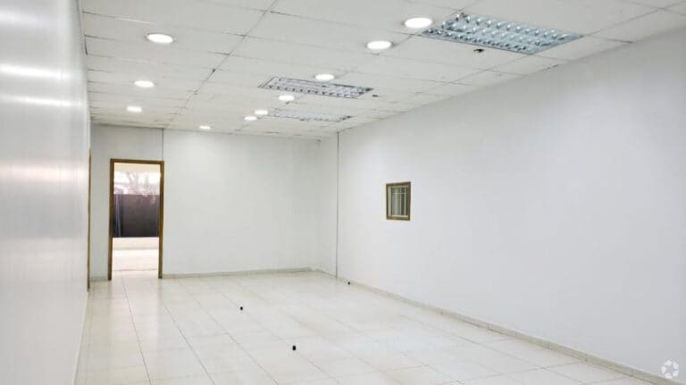 Multifamily in Madrid, Madrid for sale Interior Photo- Image 1 of 2