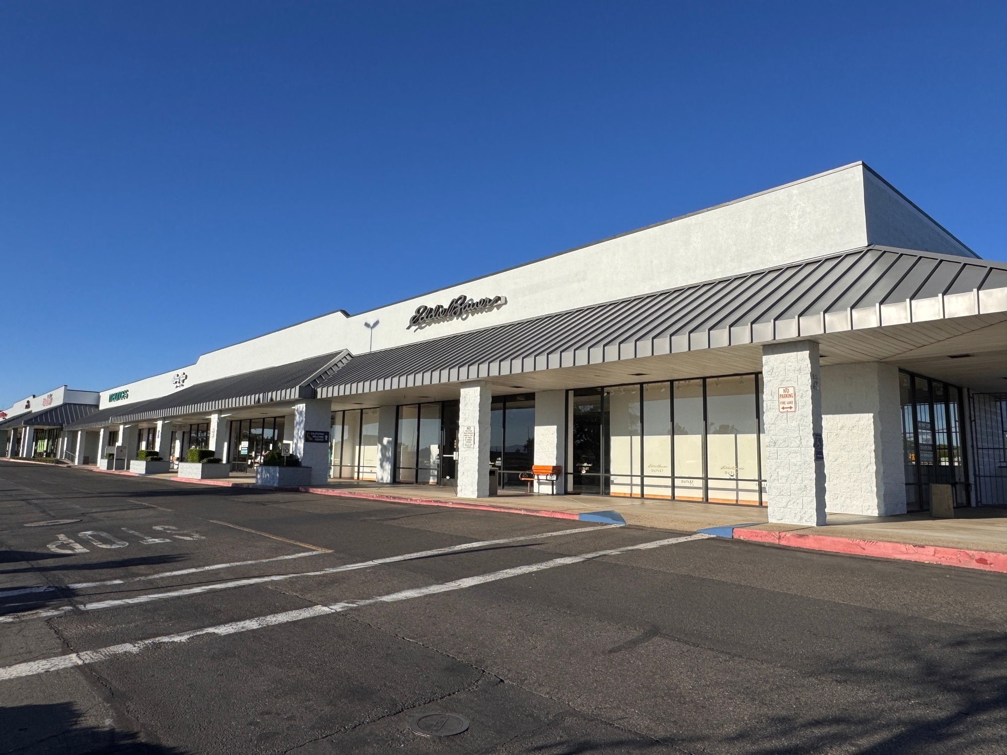 1699-1785 State Highway 273, Anderson, CA for lease Interior Photo- Image 1 of 10