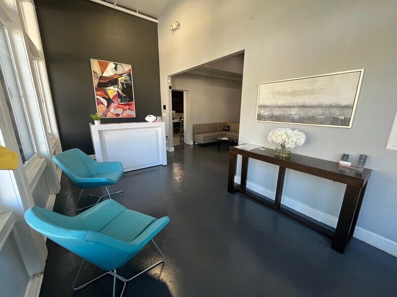 1501-1505 E 9th Ave, Tampa, FL à louer - Photo du bâtiment - Image 3 de 16