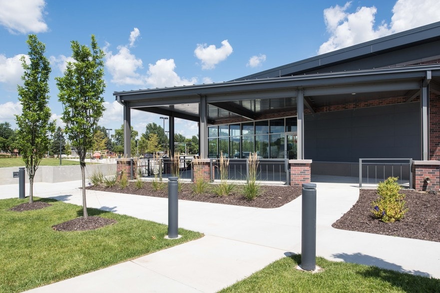 130th & Pacific Street, Omaha, NE for lease - Building Photo - Image 3 of 13