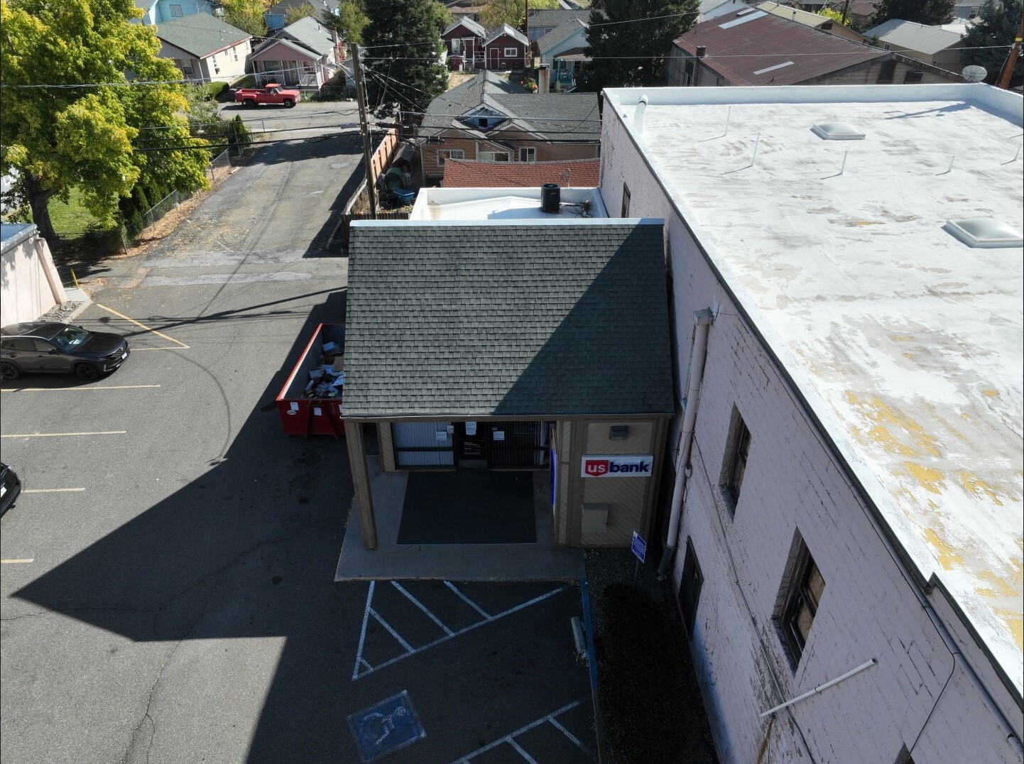 269 Main St, Weed, CA for sale Primary Photo- Image 1 of 2