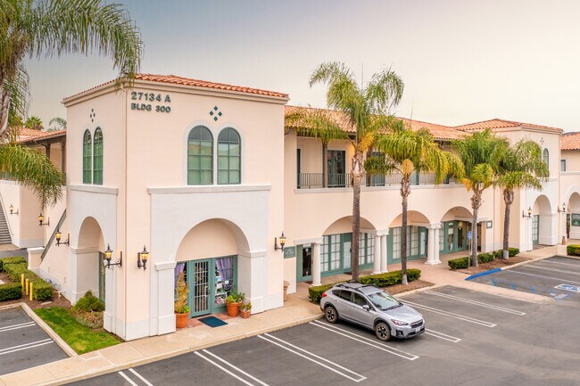 Plus de détails pour 27134 Paseo Espada, San Juan Capistrano, CA - Local d'activités à louer