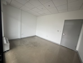 1450 Curtis Ln, Allen, TX for lease Interior Photo- Image 1 of 2