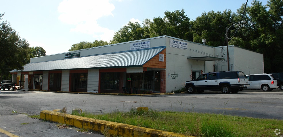 650 W New York Ave, Deland, FL for lease - Building Photo - Image 2 of 2