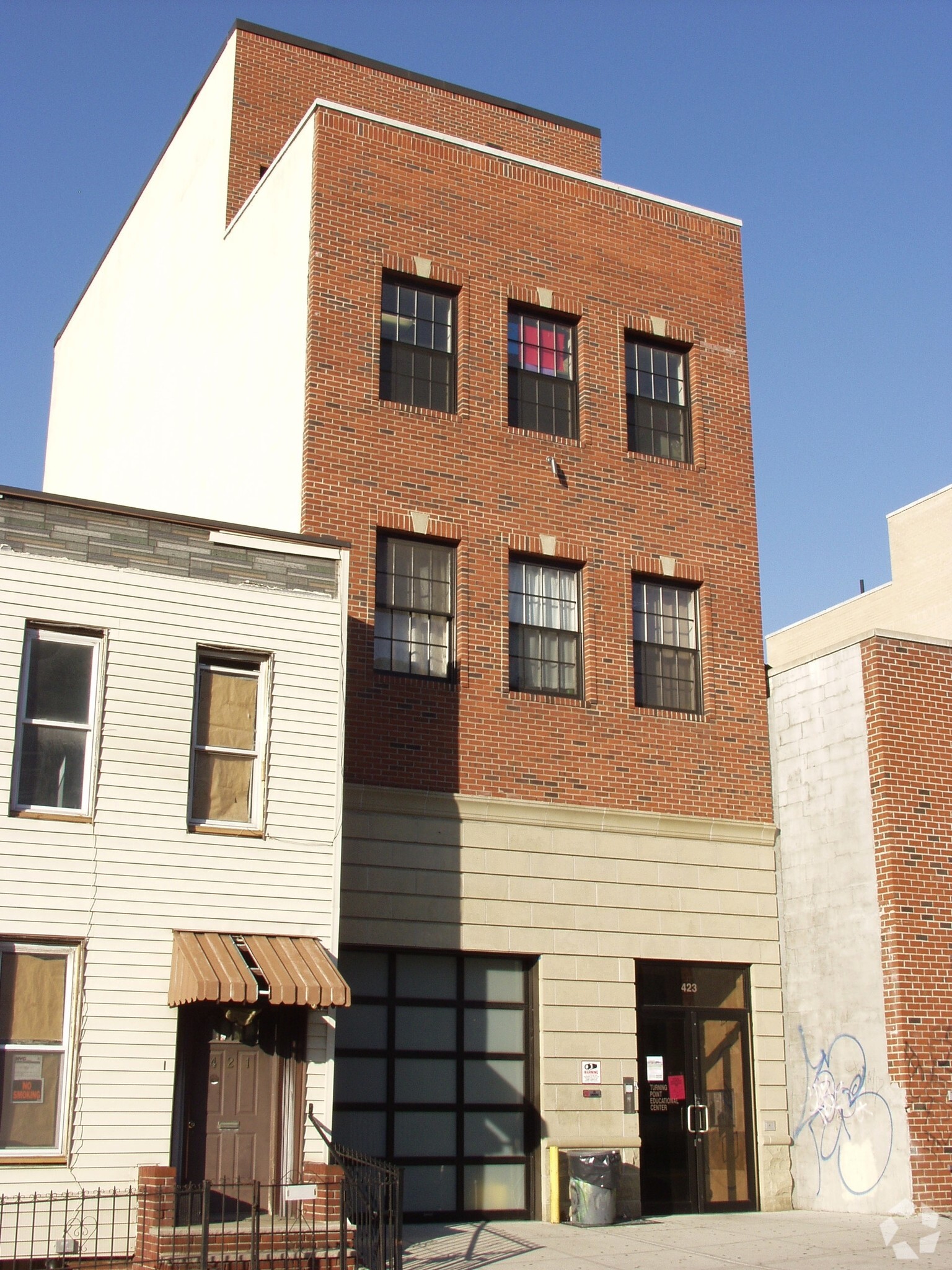 423 39th St, Brooklyn, NY for sale Primary Photo- Image 1 of 1