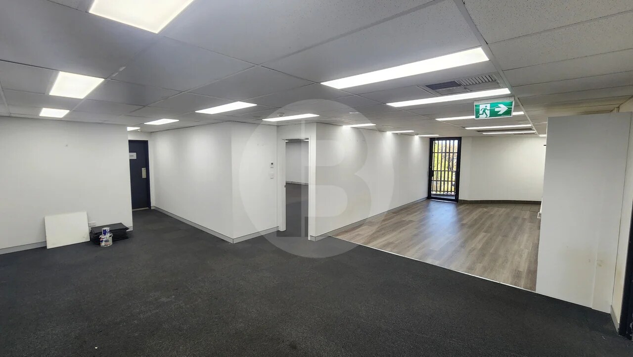 25 Huntingwood Dr, Huntingwood à louer Photo intérieure- Image 1 de 5