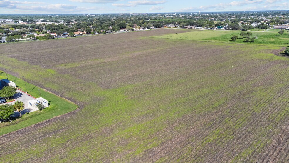 W Highway 77, Kingsville, TX à vendre - Photo du bâtiment - Image 3 de 12