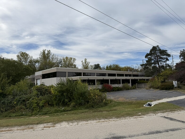 19235 84th St, Bristol, WI for sale - Primary Photo - Image 1 of 6
