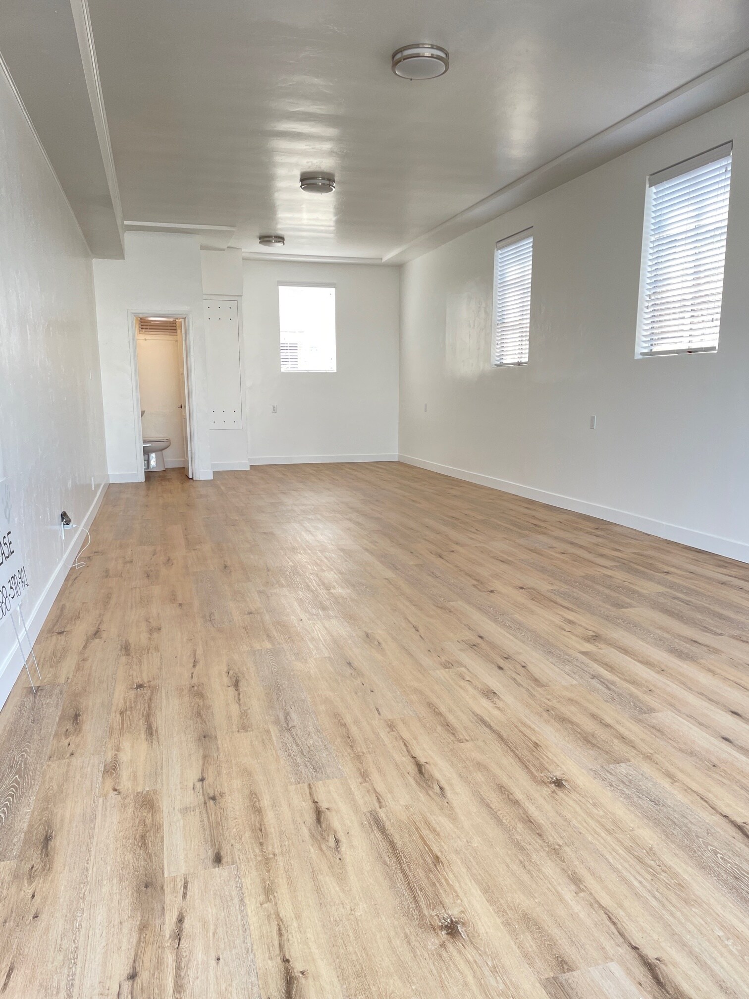 2222 Torrance Blvd, Torrance, CA for sale Interior Photo- Image 1 of 1