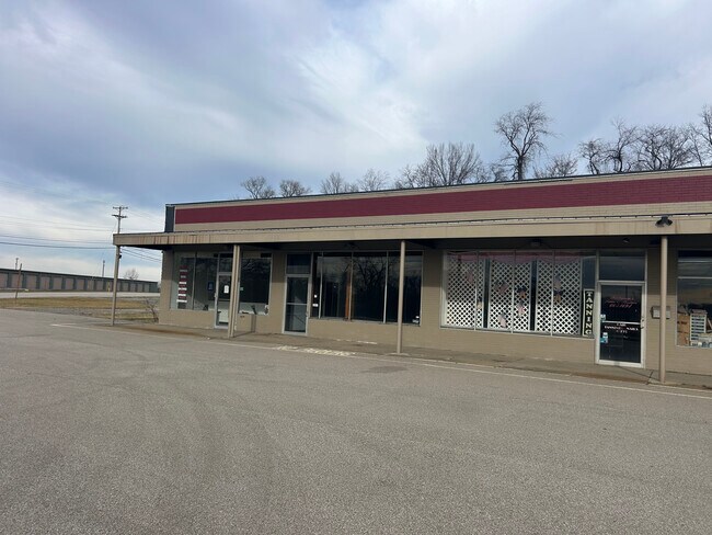 More details for 1515 Washington Blvd, Mckeesport, PA - Retail for Sale