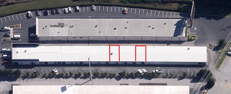 4295 Cromwell Rd, Chattanooga, TN à louer - Photo du bâtiment - Image 2 de 5