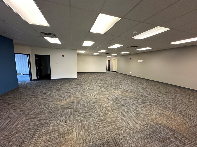 90 Goodway Dr, Rochester, NY à louer - Photo intérieure - Image 2 de 7