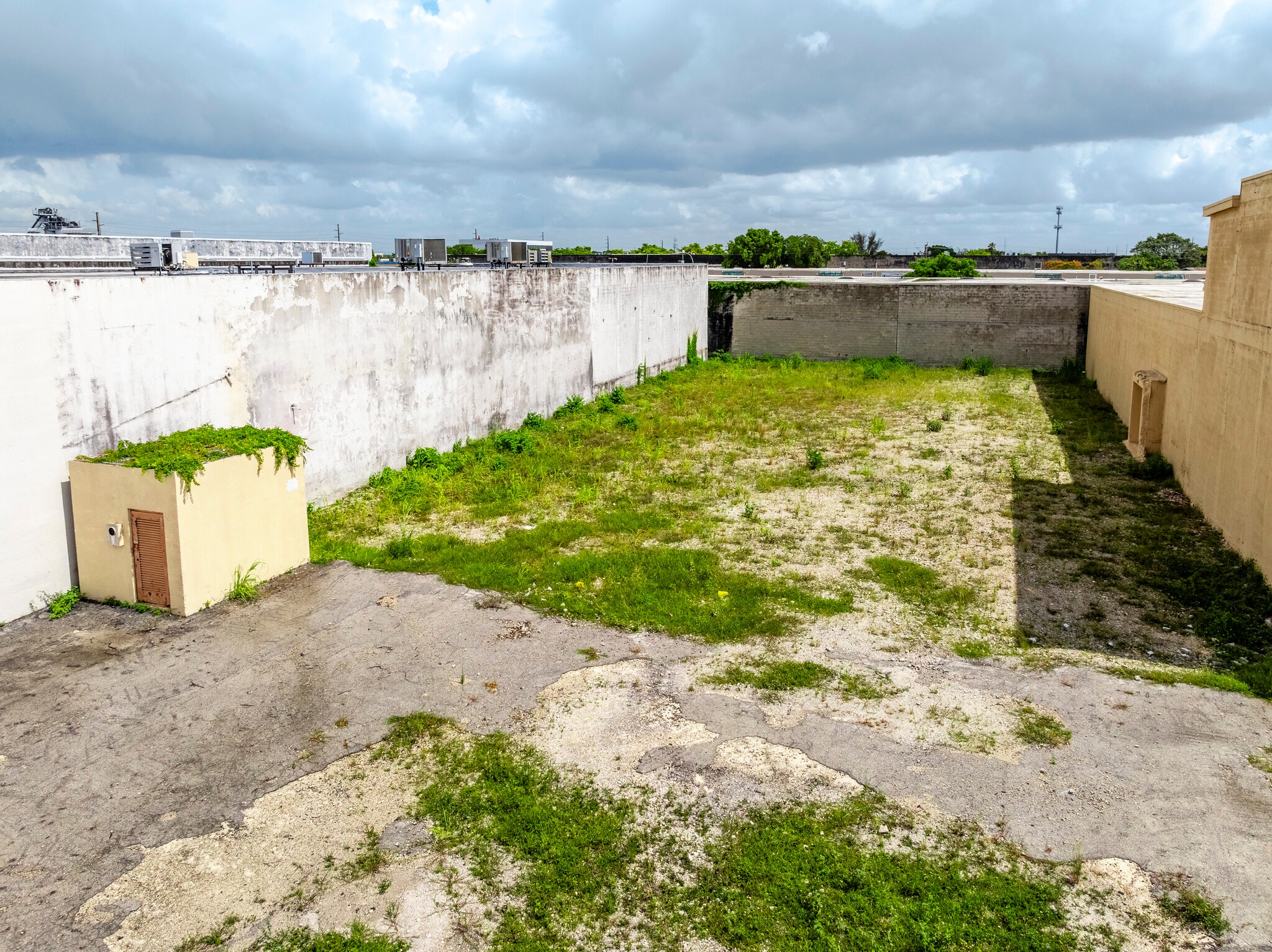 6995 NW 46th St, Miami, FL for sale Building Photo- Image 1 of 4