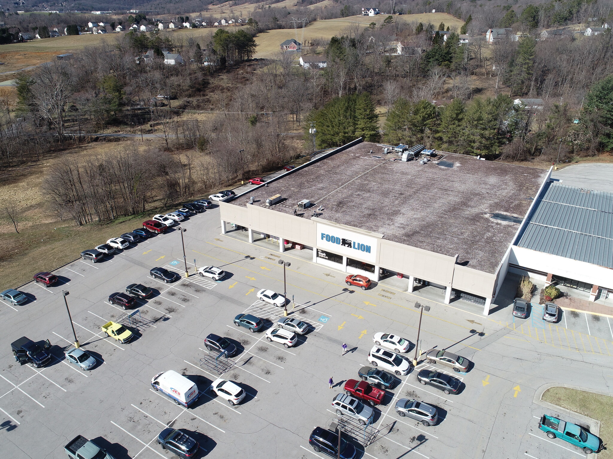 1651 Blue Ridge Blvd, Troutville, VA for lease Building Photo- Image 1 of 17