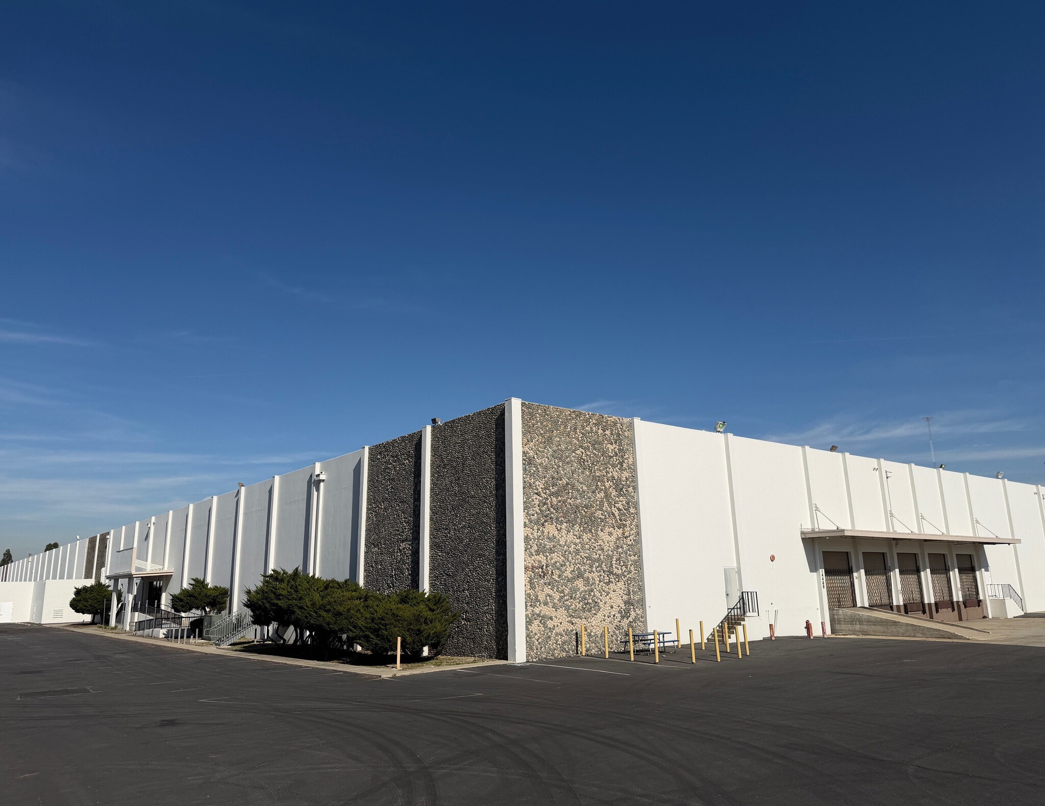 14400 Industry Cir, La Mirada, CA for sale Primary Photo- Image 1 of 19