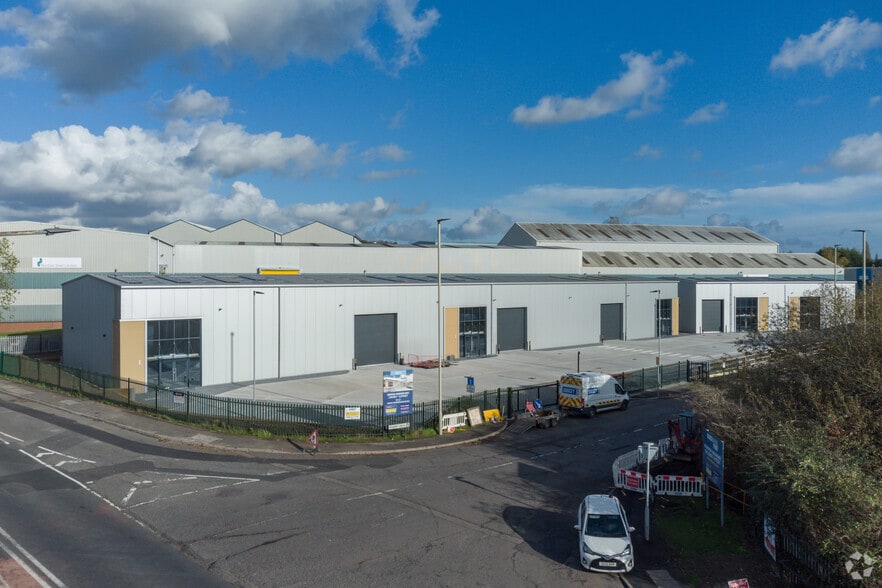 Peartree Ln, Dudley for lease - Building Photo - Image 3 of 6