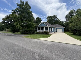Plus de détails pour 111 Reeds Ln, Sewanee, TN - Multi-résidentiel à vendre