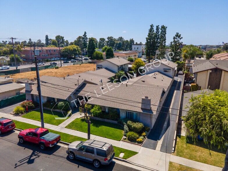 5941 Kingman Ave, Buena Park, CA à vendre - Photo du bâtiment - Image 1 de 14