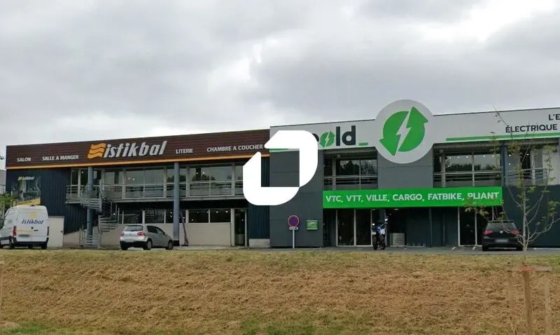 Retail in Bordeaux for lease - Building Photo - Image 3 of 7