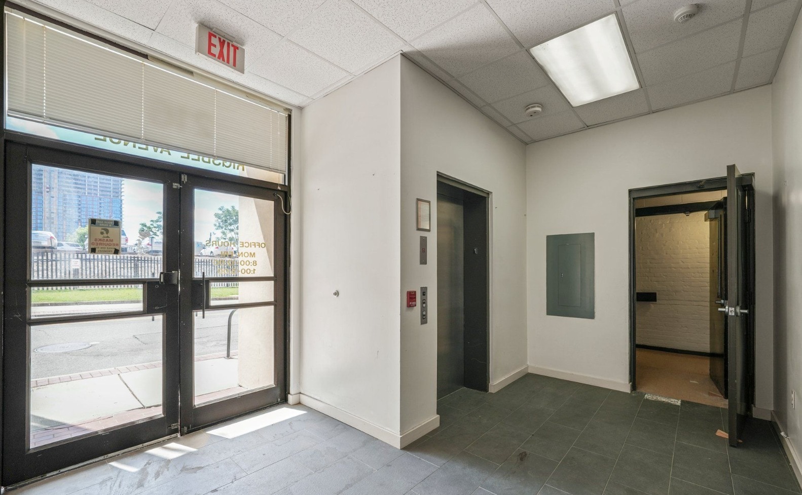 216 & 218 Rigsbee Ave, Durham, NC for sale Interior Photo- Image 1 of 13