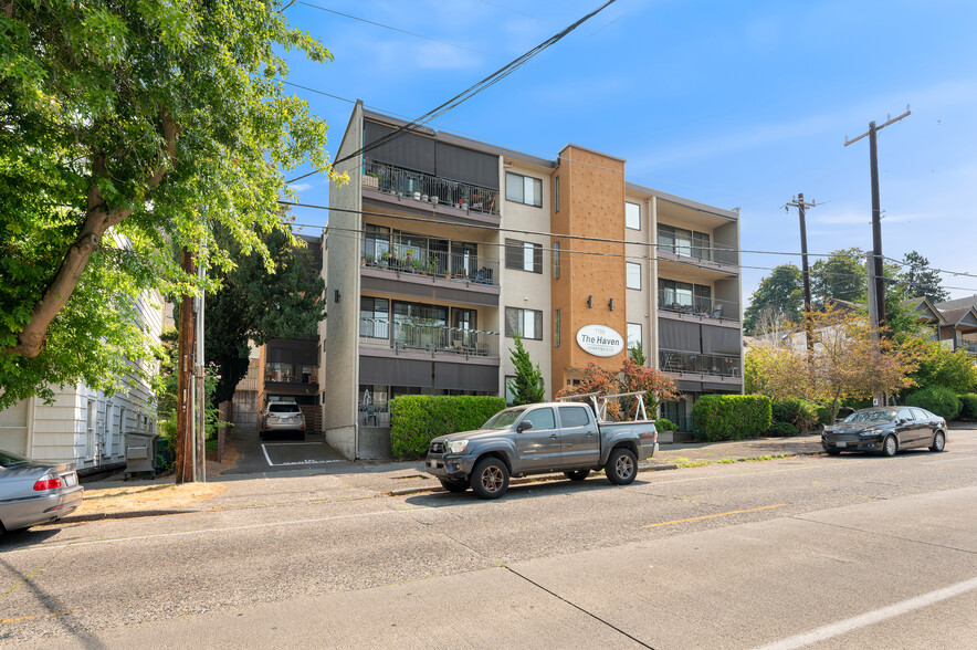 7130 California Ave SW, Seattle, WA for sale - Building Photo - Image 2 of 20