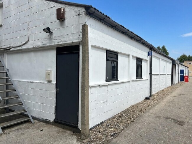 More details for Mimram Rd, Hertford - Industrial for Lease