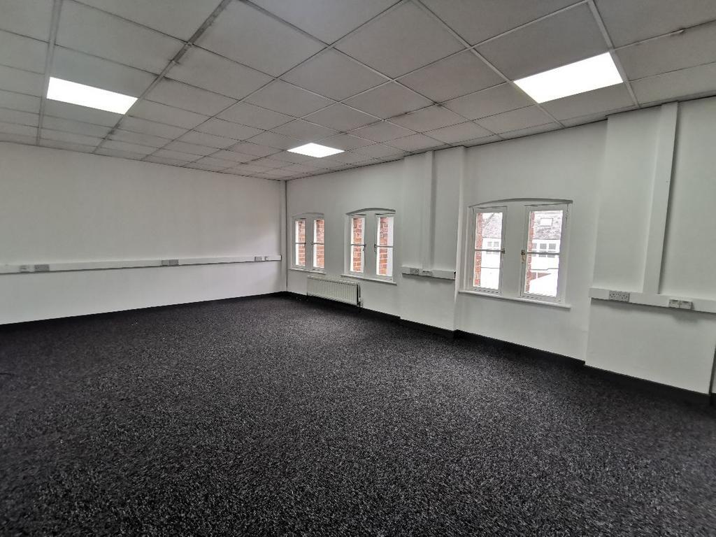 7-15 Pink Ln, Newcastle Upon Tyne for lease Interior Photo- Image 1 of 1