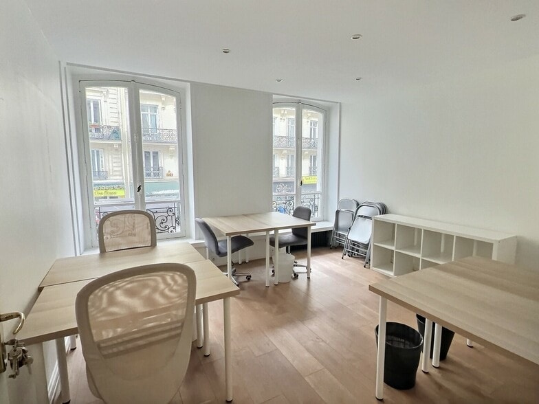 88 Rue La Fayette, Paris for lease - Building Photo - Image 3 of 11