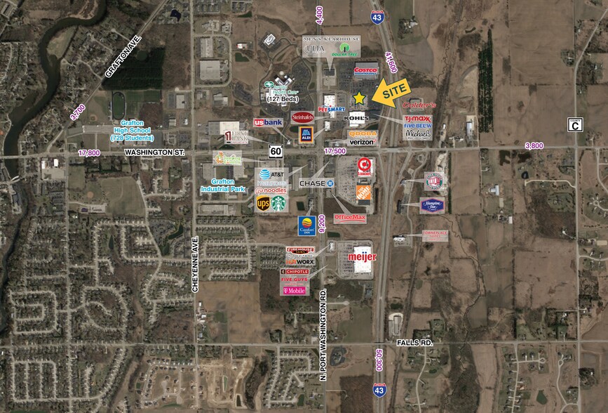 950 N Port Washington Rd, Grafton, WI à louer - Photo du bâtiment - Image 2 de 6