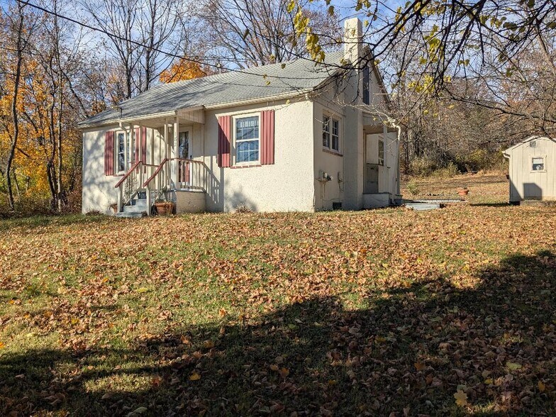 182 NJ-31 Hwy, Hampton, NJ à vendre - Photo principale - Image 1 de 10