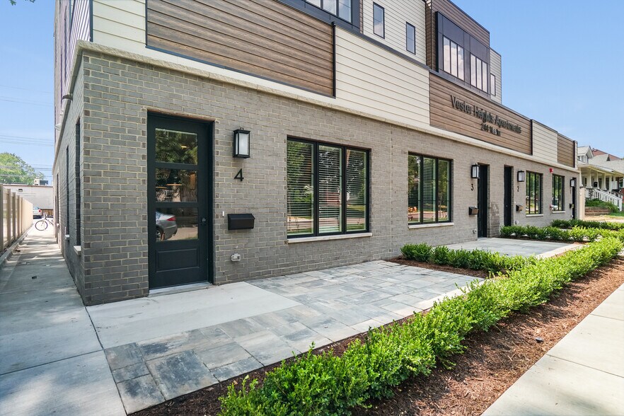 244 Vester St, Ferndale, MI à vendre - Photo du bâtiment - Image 3 de 32