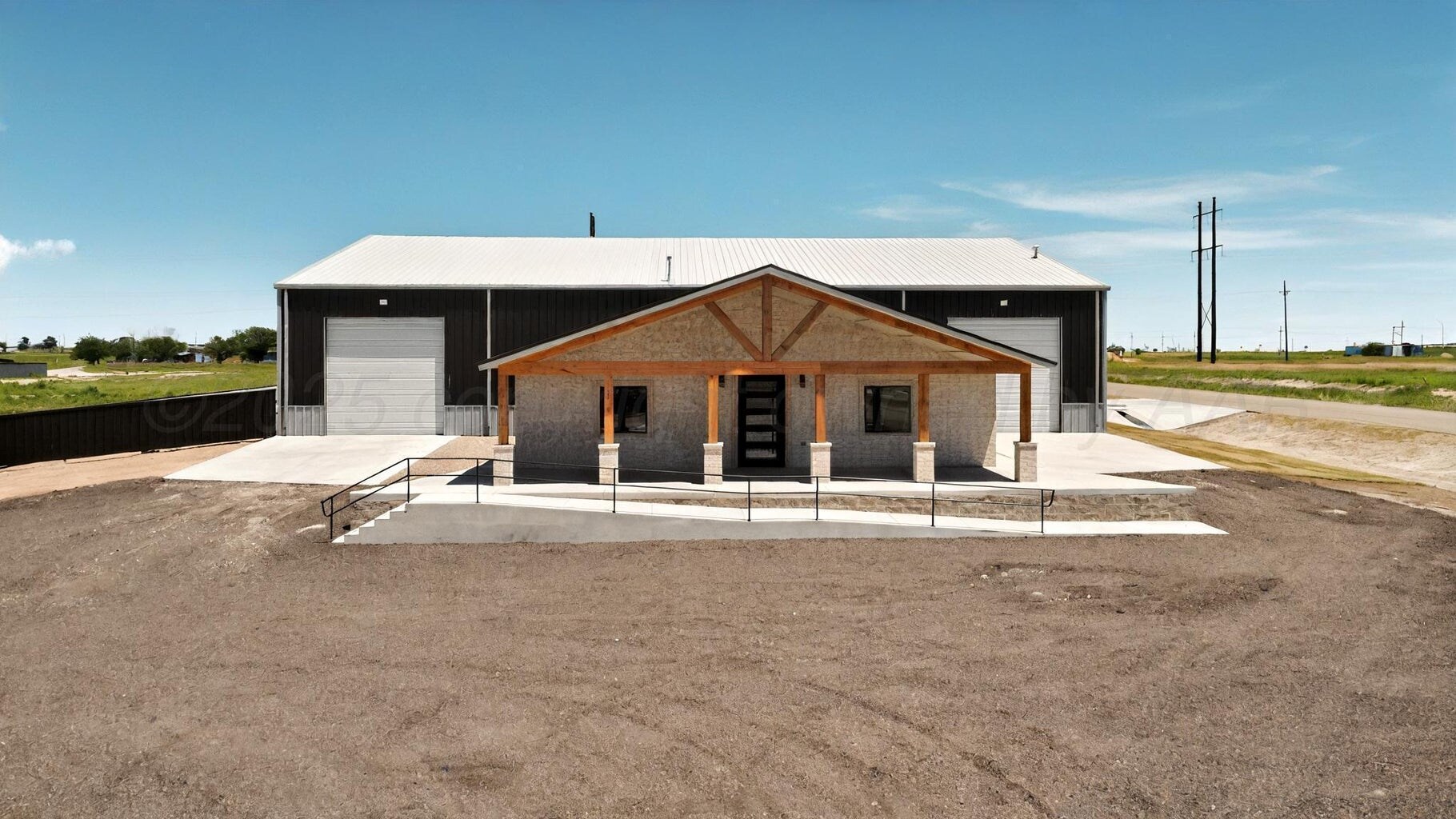 8581 Cargo Ln, Amarillo, TX à vendre Photo du bâtiment- Image 1 de 26