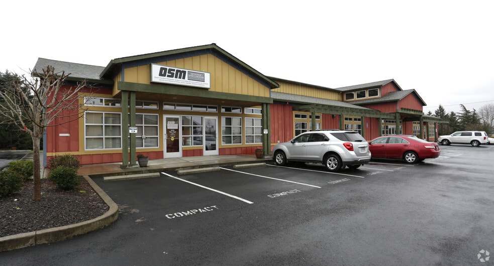 51385 SW Old Portland Rd, Scappoose, OR for lease - Building Photo - Image 2 of 7