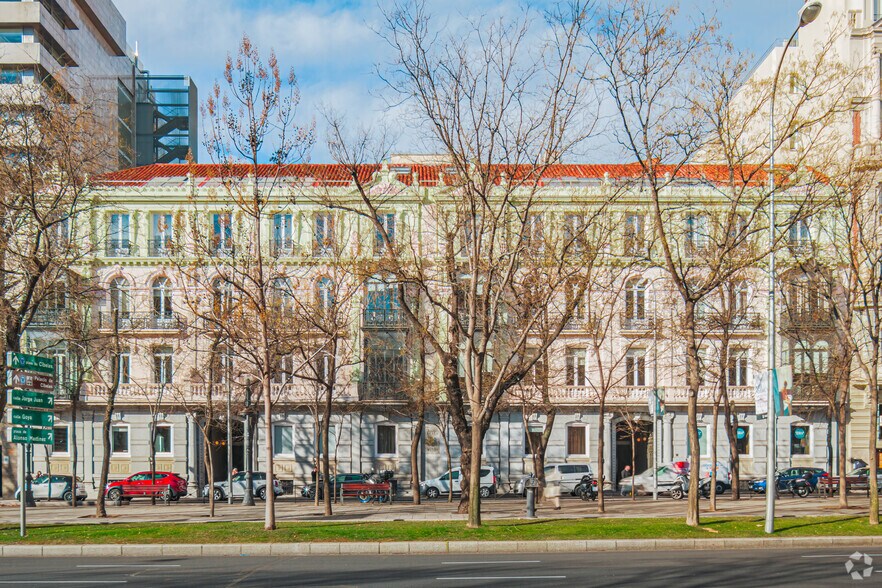 Paseo de la Castellana, 9-11, Madrid, Madrid à louer - Photo du bâtiment - Image 2 de 5