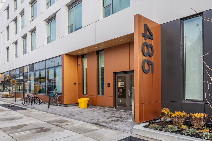 485 Albert St, Kingston, ON for lease - Building Photo - Image 2 of 2