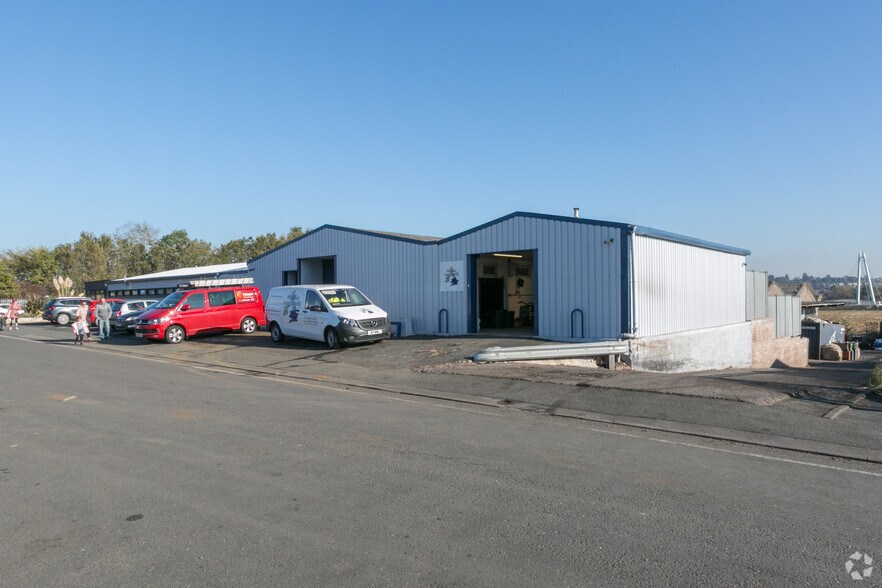 Weir Ln, Worcester à vendre - Photo principale - Image 1 de 2