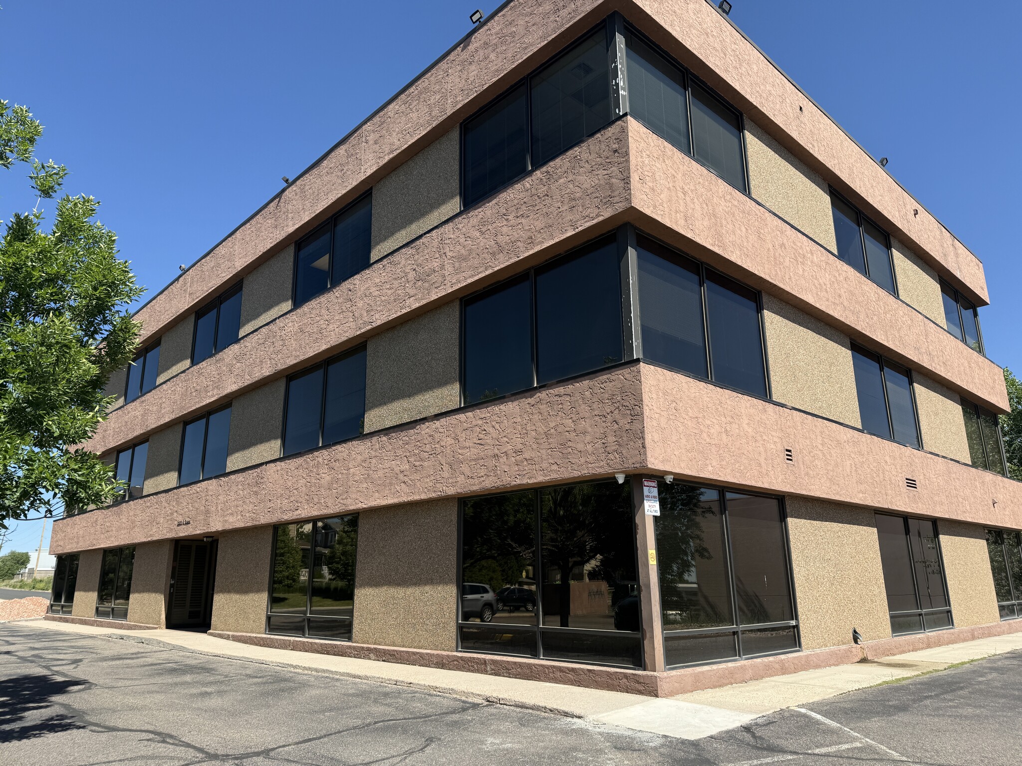 3600 S Beeler St, Denver, CO for lease Primary Photo- Image 1 of 21