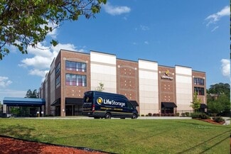 Plus de détails pour 1890 Briarwood Rd NE, Atlanta, GA - Bureau à louer