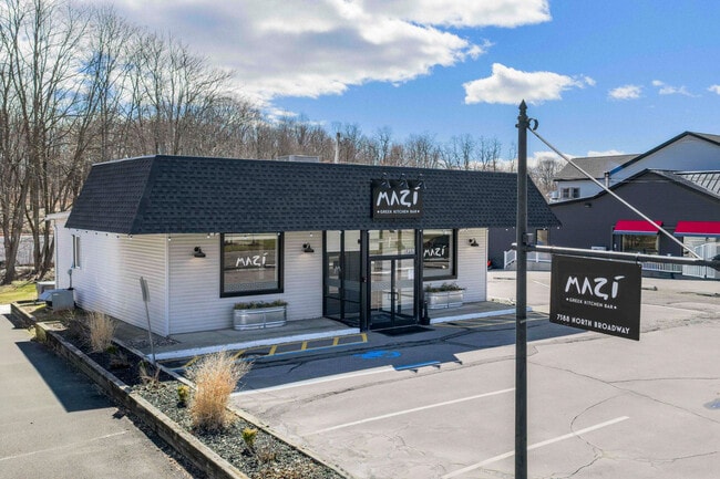 More details for 7588 N Broadway, Red Hook, NY - Retail for Sale