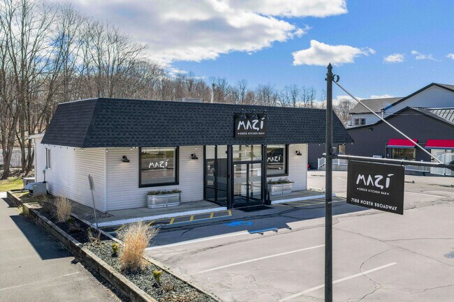 Plus de détails pour 7588 N Broadway, Red Hook, NY - Spécialité à vendre