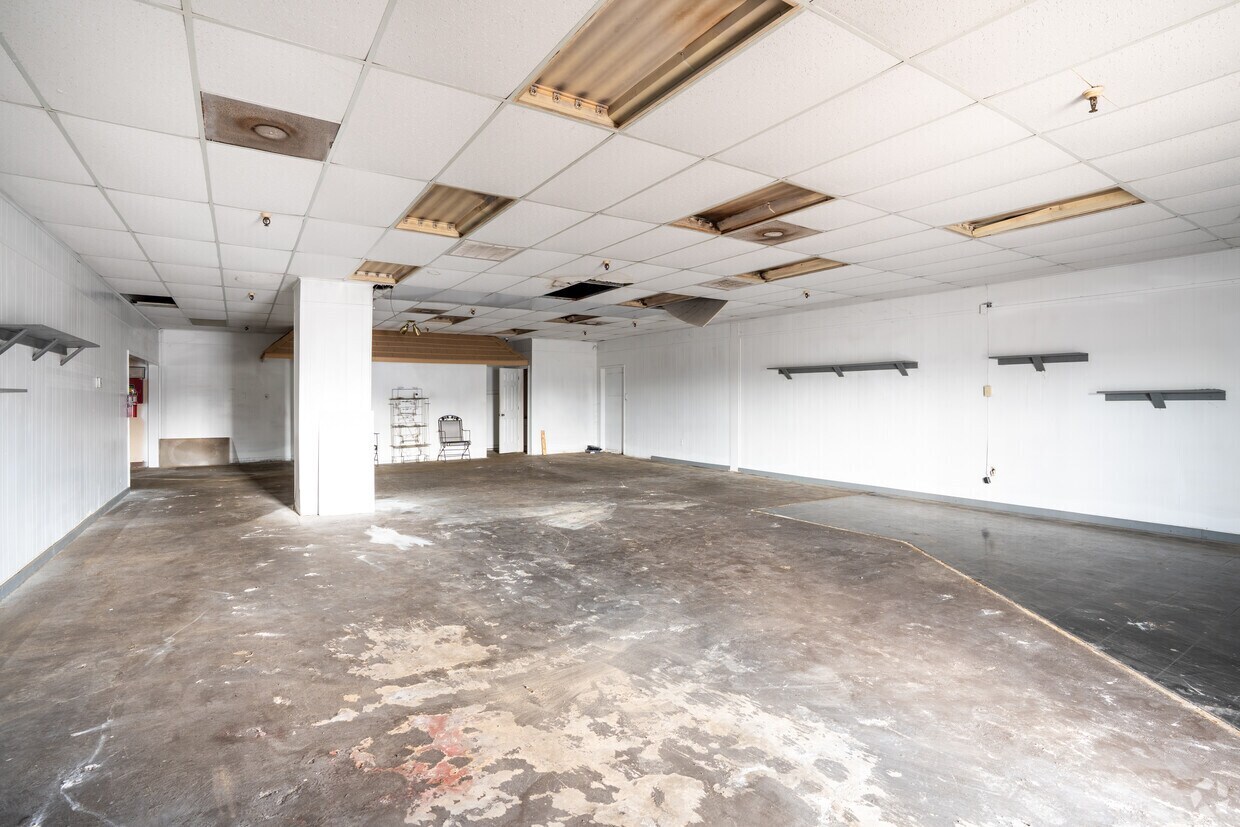 3835 Gulfway Dr, Port Arthur, TX for lease Interior Photo- Image 1 of 1