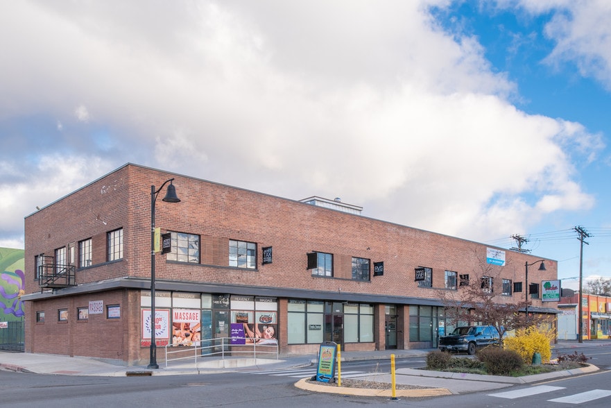 1455-1495 S Wells Ave, Reno, NV à louer - Photo du bâtiment - Image 2 de 3