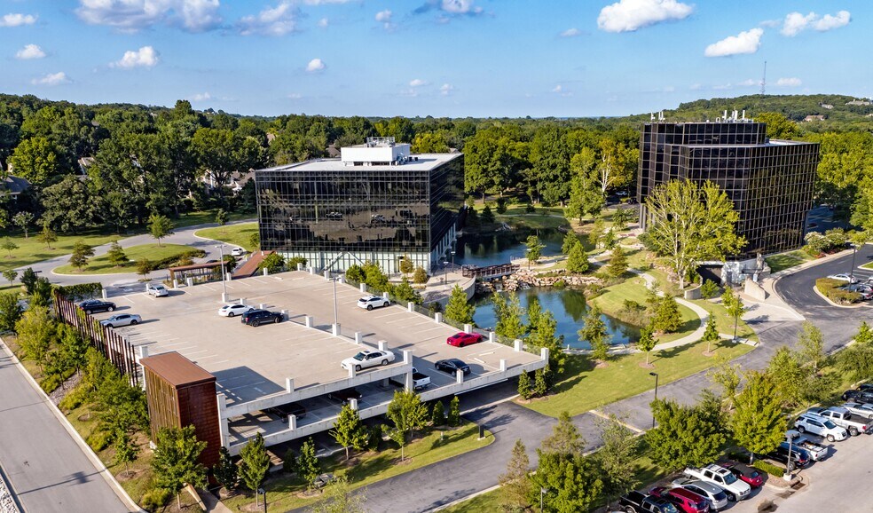 8801 S Yale Ave, Tulsa, OK à louer - Photo du bâtiment - Image 2 de 11