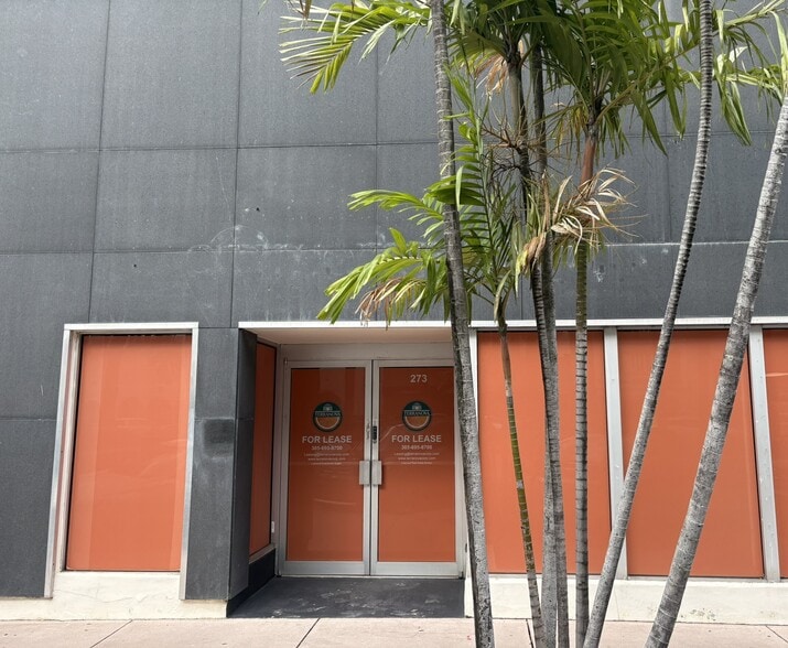 273 Alhambra Cir, Coral Gables, FL for lease - Building Photo - Image 2 of 5