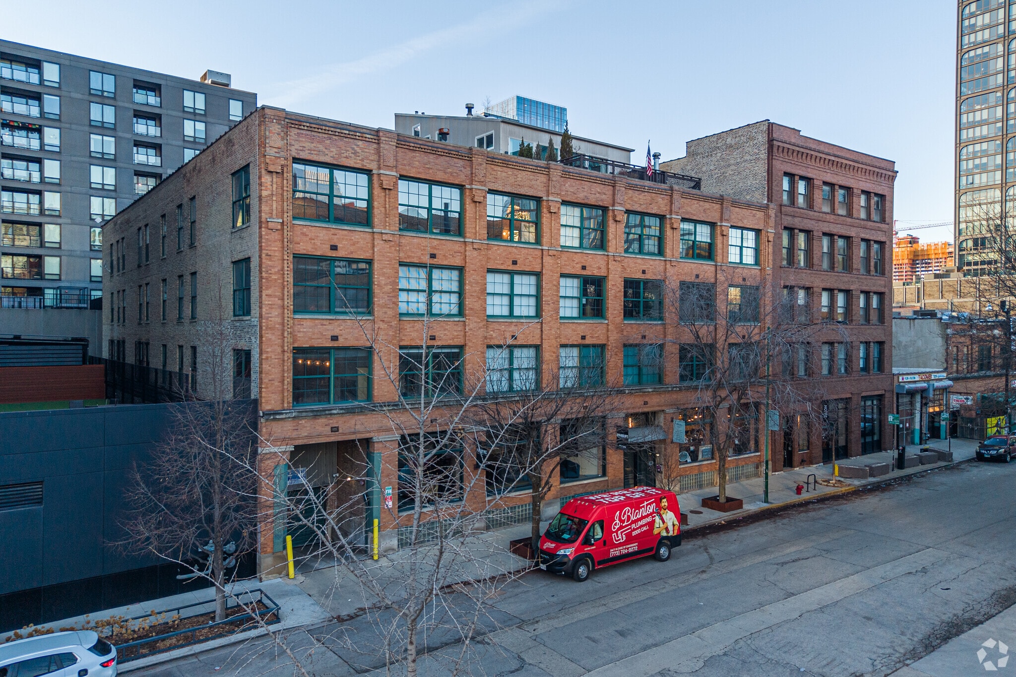 110 N Peoria St, Chicago, IL for lease Primary Photo- Image 1 of 8