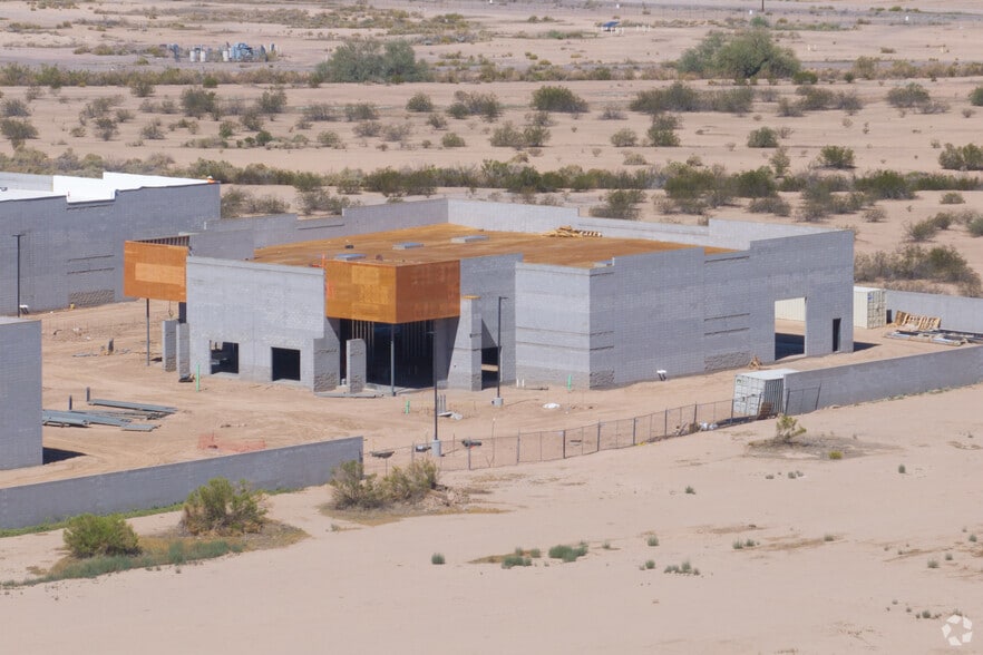7214 E Pecos Rd, Mesa, AZ for sale - Building Photo - Image 1 of 2